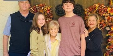 Lucy Elizabeth Linch